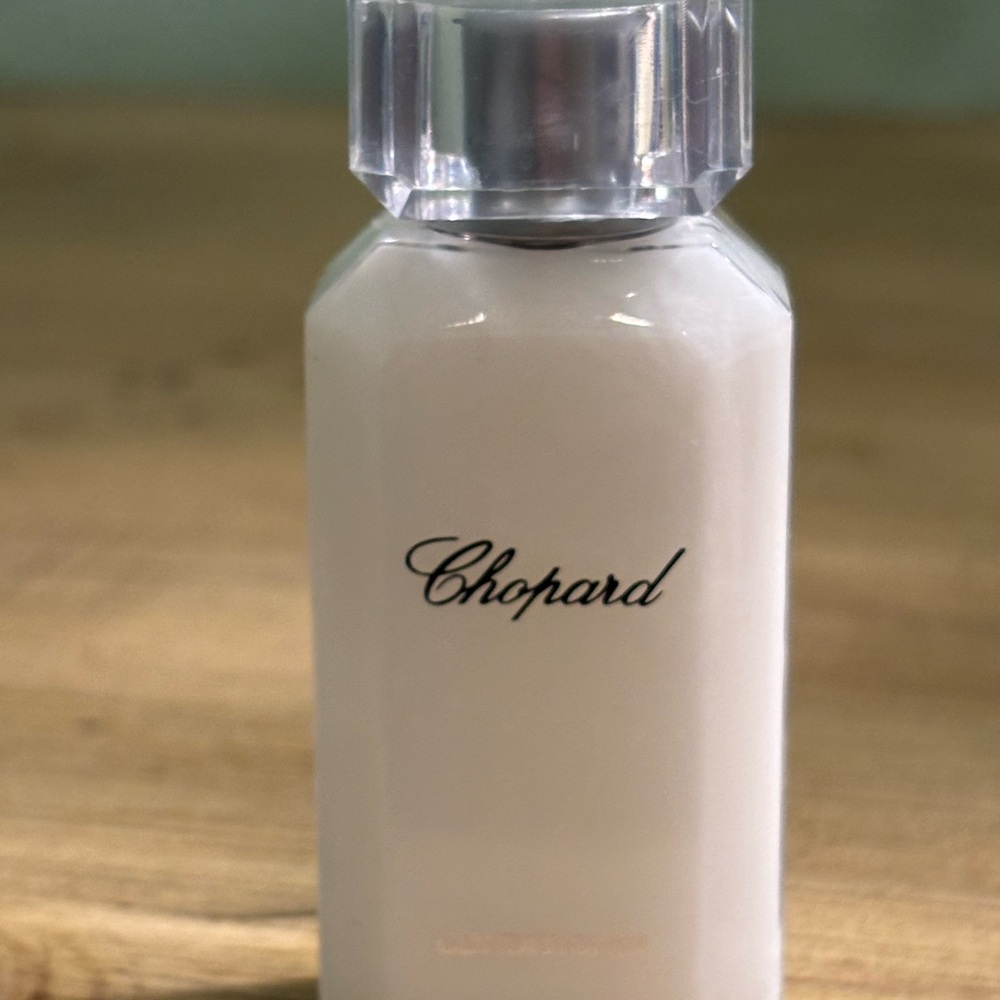 Chopard Blue and White 1 Shampoo 1 Conditioner and 1Shower Gel 1.0 fl oz ea - Picture 4 of 9